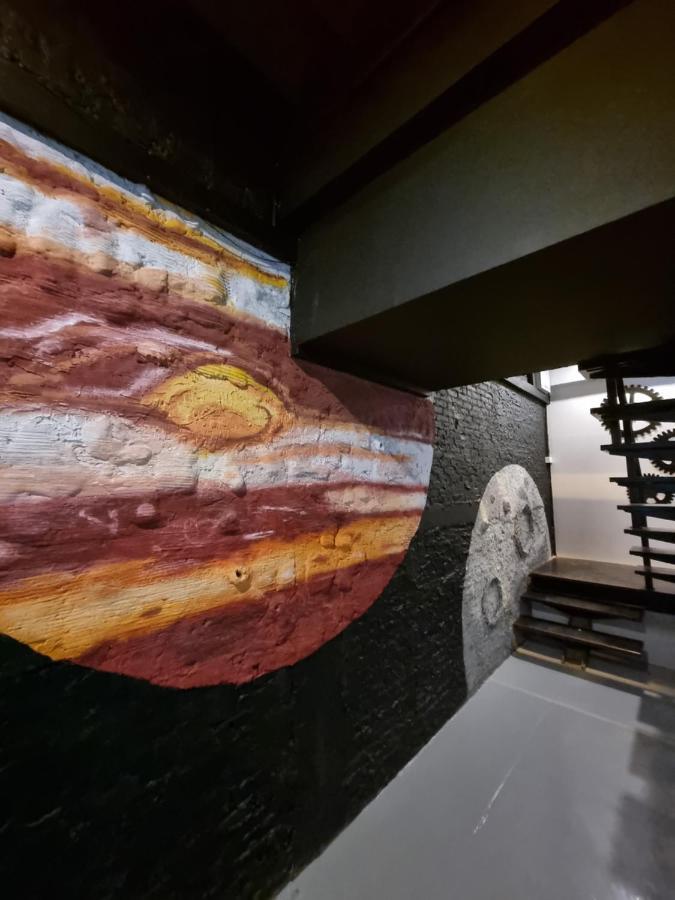 Met A Space Pod @Phrom Phong Bangkok Esterno foto